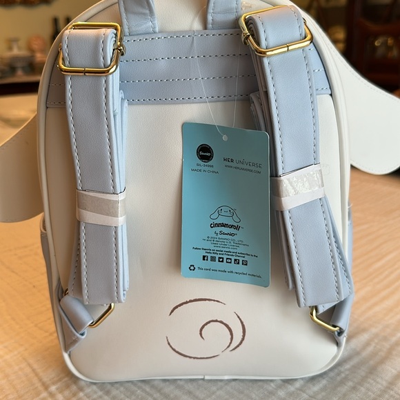 NWT Her Universe Cinnamoroll Balloon Mini Backpack with Sequins - Picture 9 of 16